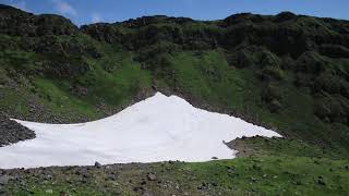 鳥海山　千蛇谷からの外輪山の眺め