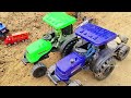 o ho बच्चों mini tractors में पत्थर की loading कर रहे थे तो एक ट्रोला मिला krishna toy