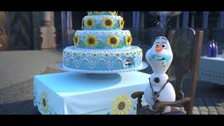 Frozen Fever | Olaf se come la tarta de cumpleaños de Anna | Disney Junior España