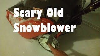 Old single stage 2 cycle  snowblower! Stop clogs with this trick! Free dump pick 3.5 hp heaves snow!