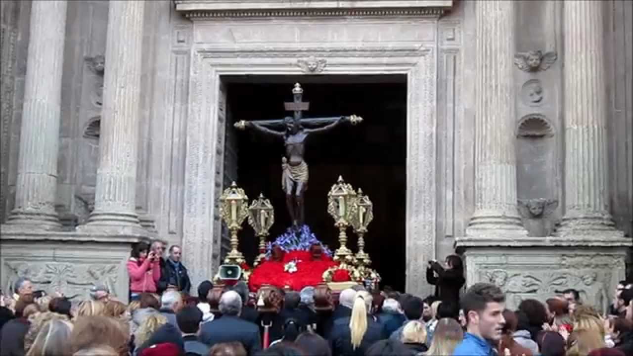 Santo Cristo De La Escucha 2013 - Madrugada De Viernes Santo, Almería ...