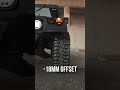 Humvee / Hummer H1 Black Rhino 17