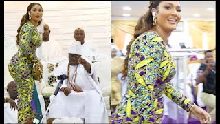 Meet Ooni Of Ife 1st Daughter At She Storm Her Dad Wedding To His New 1st Wife, Mariam