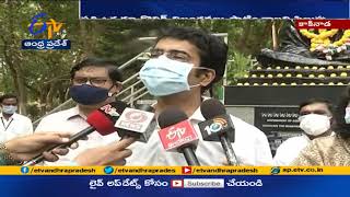 Mask for Political Leader Statues |Kakinada Collector Muralidhar Reddy's Awareness on | Wearing Mask