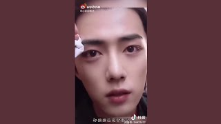 肖战XIAOZHAN【怼脸拍】战羡化妆怼脸拍 怎么有那么绝的男人啊！又挑眉又wink受不了了！