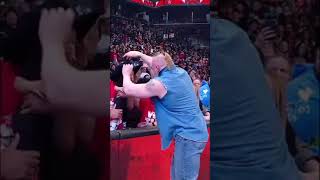 Brock Lesnar is a hit with the kids! 💔