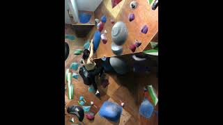 南港原岩 V3 — 完攀好難抓 #climbing #bouldering #攀岩 #抱石