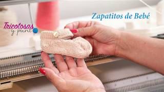 Zapatitos de Bebé con botón. Aprende a tejer a máquina zapatitos para bebés.