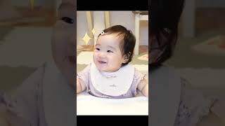 【生後8ヶ月】初めてクリームシチュー風を食べる赤ちゃん【離乳食】