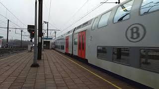 Double decker NMBS/SNCB IC train Charleroi ↔️ Essen (Belgium) arriving in Mechelen station