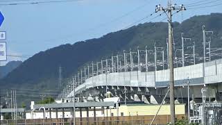 北陸新幹線延伸開業前の越前たけふ駅へ行ってみた011(北陸自動車道本線を跨ぐ高架橋を南側より)