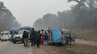 भर्खरै Aisan Highway मा भयो ड/र लाग्दो दु/र्घटना /ठाउको ठाउ पानि टेंकर पल्टिदा