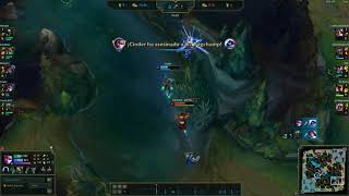 Vayne against a weird double exhaust botlane