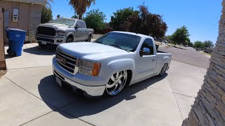 Bagged 07-13 gmc on Airlift 3h/3p  with auto leveling
