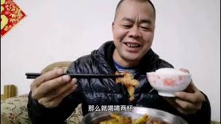 18块钱买了卤猪头肉和鸡瓜，嘴馋了晚上喝两杯，喝爽了!#農村生活