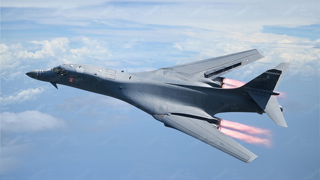 Monstrously Powerful US B-1 Bomber Activate Full Afterburner At High ...