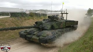 Challenger 2 Main Battle Tank Shows Its Might - Tankfest 2017