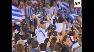 100,000 welcome football team at Panathenian stadium