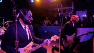 Batman Theme Song - Los Straitjackets