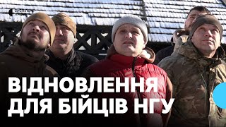 У Луцькому замку організували екскурсію для нацгвардійців, які повернулися з передової