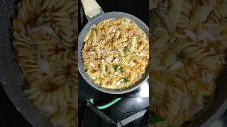 Pasta omlet breakfast recipe