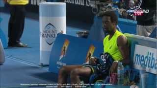 Monfils drink Coca Cola (Australian Open 2013)