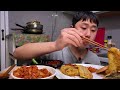 모듬전으로 한그릇 먹고 남은 전으로 끓인 틈새라면입니다 먹방mukbang