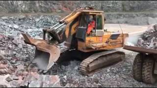 Excavator - Broyt D1000T