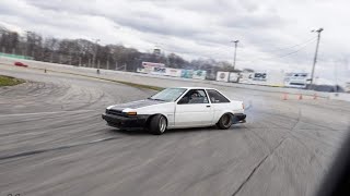 Horsing around in the rain: AE86 Drifting