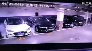 【TOPick新聞】電動車Tesla上海疑自燃爆炸　肇事車輛型號本港仍有出售