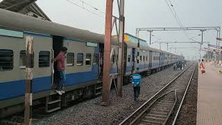 Kharagpur-Bhadrak MEMU arriving Jaleswar Station.