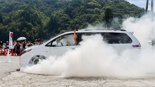 【バーンアウト大会!!】カスタムカーからミニバンまで爆音バーンアウトを披露!!Burn out!!Customcar,VIP,sportscar,旧車【低床モラトリアム2023】