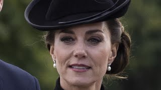 Parenting Expert Weighs In On Kate's Funeral Behavior