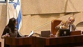 טיבי מבלבל את מירי רגב בעניין הכדורים