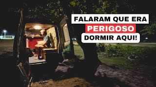 Dormindo na Fiorino Motorhome em uma praia Paradisíaca… e fui surpreendido!