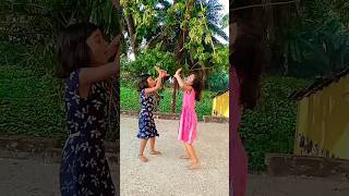 এরা নিজেদের মতো করে নাচল কেমন হয়েছে#shortsvideo#dance#viral