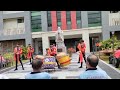 紫瑞阁醒狮团，五行鼓表演在古达培正独立中学。che sui khor five elements drum performance at kudat pei tsin high school.