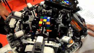 WRO :THE WORLD FASTEST ROBOT!! -  CubeSTORMER II