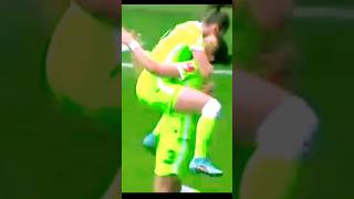 I found the FUNNIEST of all time 🤭😂 #shorts #football #women #funnymomentsinwomenfootball
