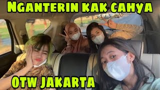 Anter Kak Cahya Balik Jakarta //