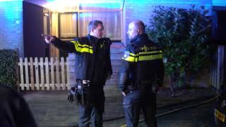 Grote woningbrand in Olst, één persoon naar ziekenhuis