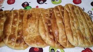 Sobada təndir çörəyi Oven bread in the oven fırında ekmek