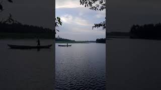 കായലിൽ വലയിടുന്ന ഒരു ദൂരക്കാഴ്ച...( Casting a net in the  backwater )#Fishing