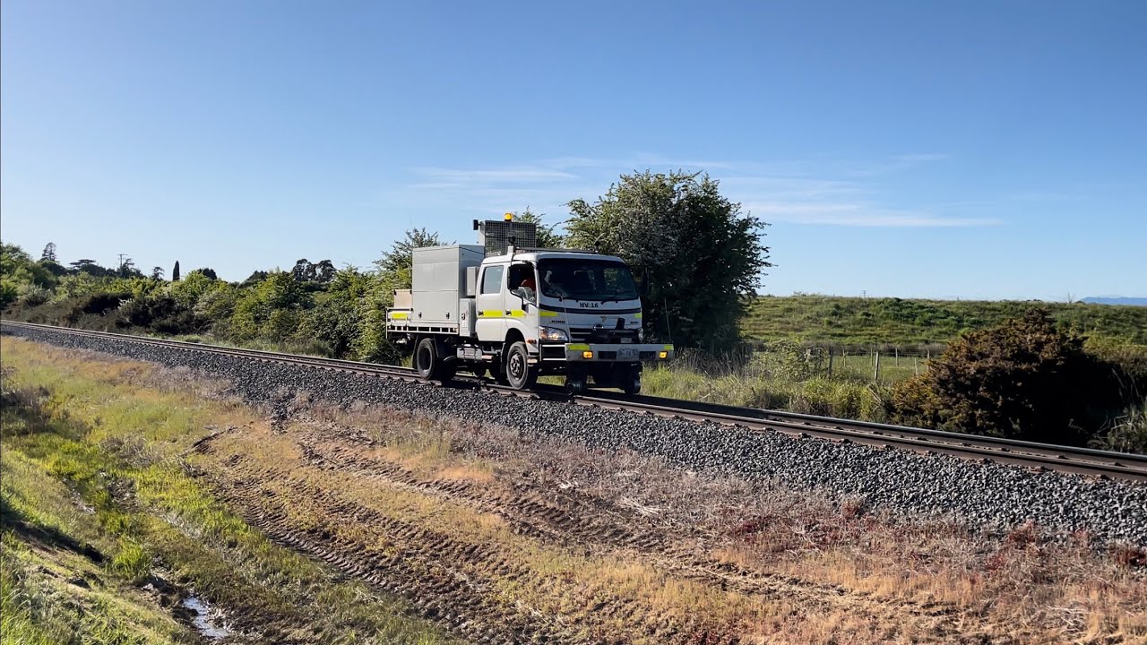 Tasrail Hv16 Hi Rail Truck Hagley Youtube
