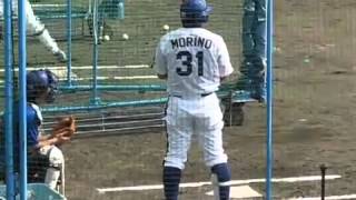 2008 NPB spring training: Masahiko Morino takes a BP