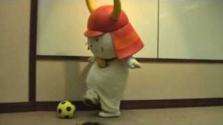 ひこにゃん　サッカー、また上達したんにゃ！　10.10.28