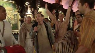 Kirtan - Vedasar - Greeting of the Deities