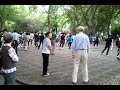 대낮 공원에서 춤 바람 난 중국인들 chinese people dancing in the park in broad daylight