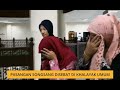 Pasangan songsang disebat di khalayak umum