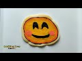 pancake art – emojis – smiling face with smiling eyes